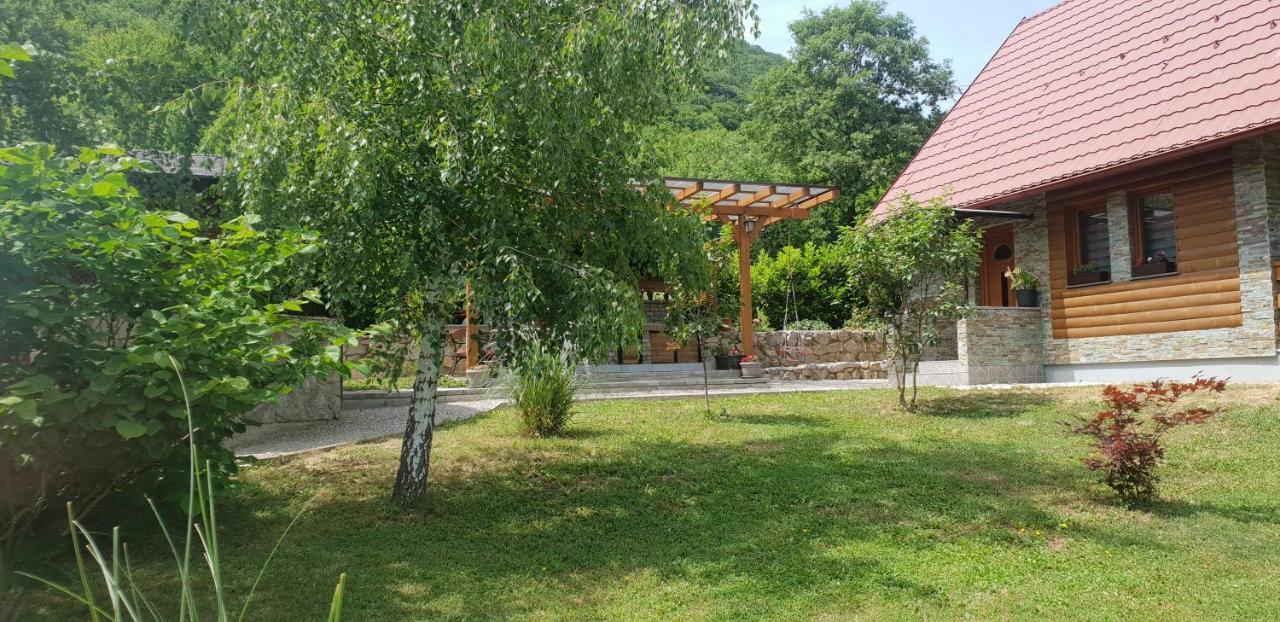 Green Garden Lohovo Bihać Exterior foto