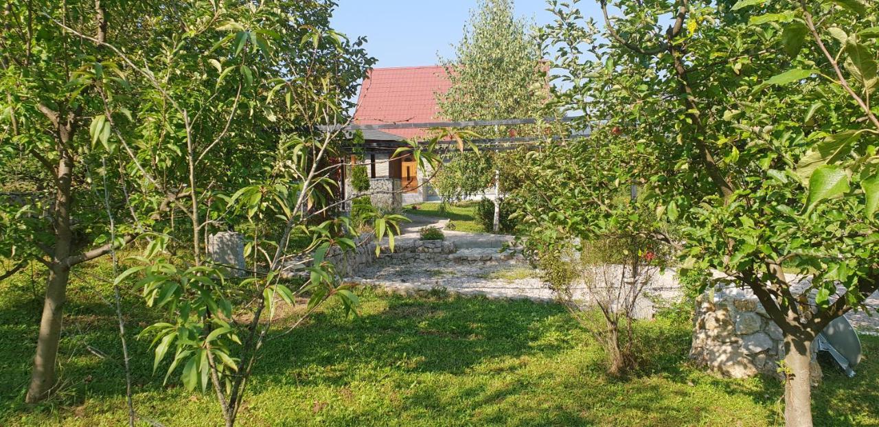 Green Garden Lohovo Bihać Exterior foto
